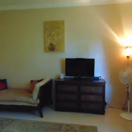 Holiday home The Gina Gubor House